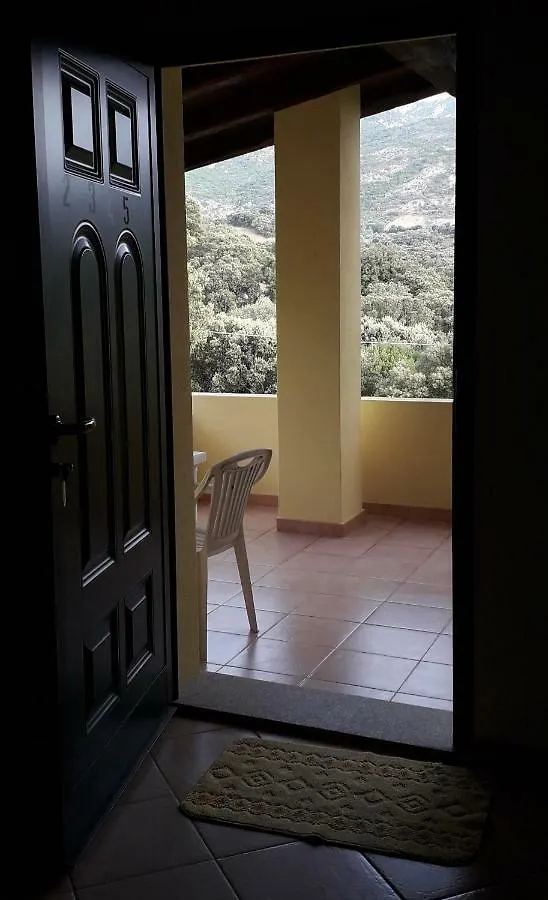 Agriturismo La Tuva Padru 0*,  Italy